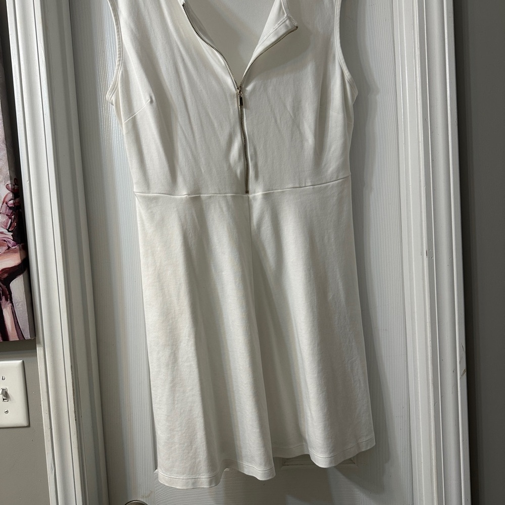 White Sleeveless Dress
